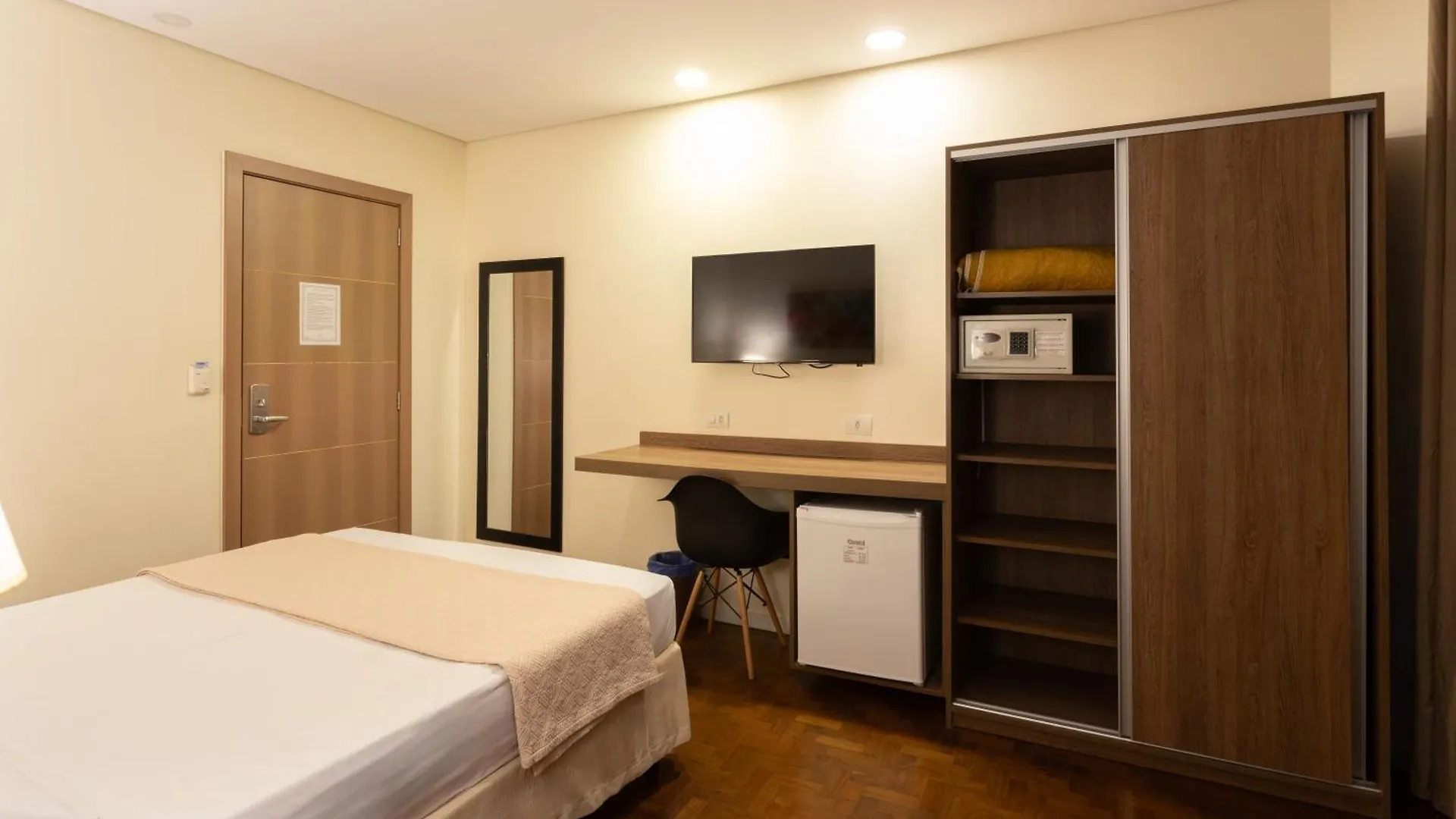 סאו פאולו Hotel Amalia  סאו פאולו