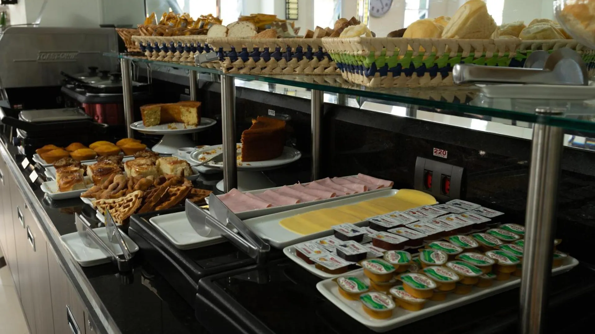 סאו פאולו Hotel Amalia 4*, סאו פאולו
