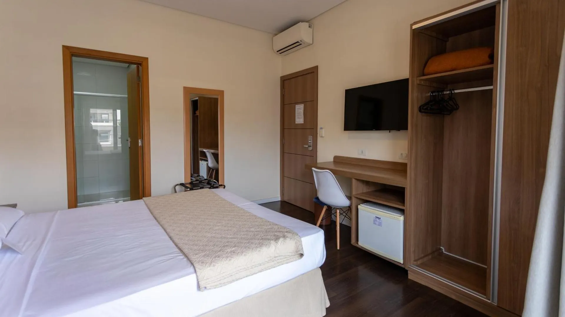 סאו פאולו Hotel Amalia 4*, סאו פאולו ברזיל