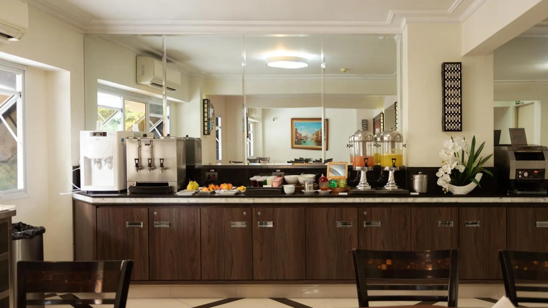 ****  סאו פאולו Hotel Amalia ברזיל